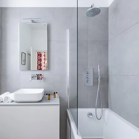 Veeve - Hint Of The Exotic Apartment *